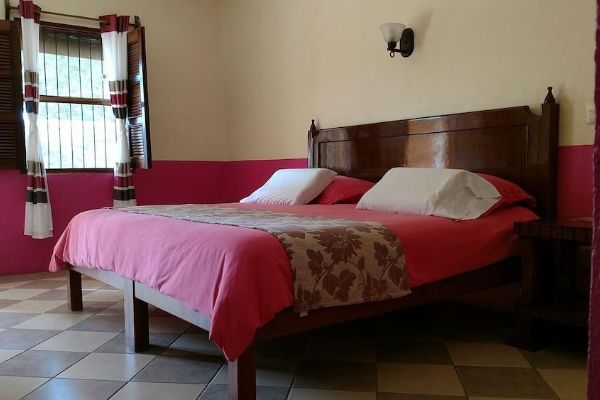 Hotel Tunich Beh (Valladolid)